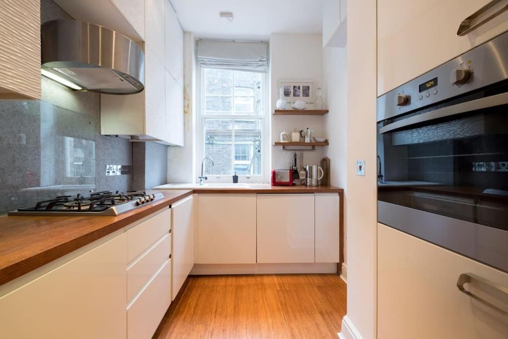 Elegant Bright Flat - Sleeps 5 Appartamento *